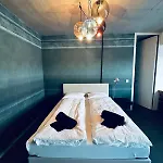 Luxury Penthouse - 360 Attic