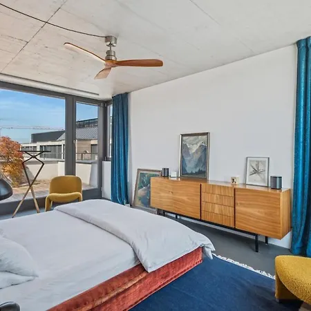 Luxury Penthouse - 360 Attic شقة *